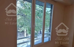 آپارتمان جلفا 58 متر 12 ساله طبقه 4