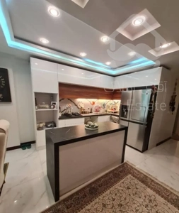 ۹۰ متر فاطمی(بلوار کشاورز)