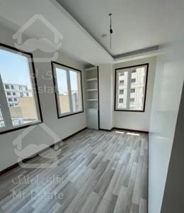 آپارتمان ۱۸۵ متر غرب شریعتی الهیه ویو باغ سفارت