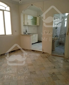 طبقه دوم  از3طبقه خ سرگرد محبی گوته