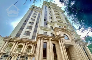 باغ فردوس ۲۲۰متر با دید و ویوی بدون مشرف