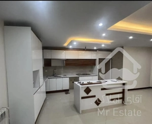 ۱۲۷ متر کلید نخورده ویو‌ابدی