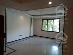 آپارتمان 85 متری ، سالن پرده خور