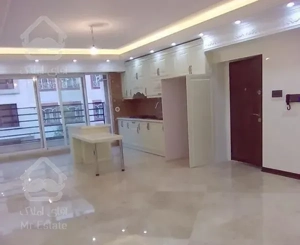 96 متر نوساز