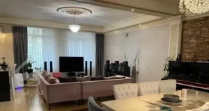 105متری / کم واحد / سراسر پرده خور ، روبه آفتاب
