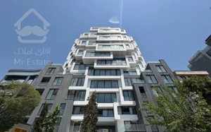 ۲۲۰ مترمربع، سعادت‌آباد ، طبقهٔ آخر ساختمان فونیکس