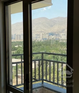 135 متر 3خواب / دوجهت نور و ویو دریاچه / کوهک