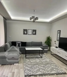 ۶۲متر/ دو خواب /جنوبی /استادان