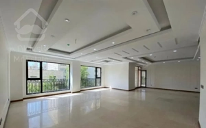 آپارتمان ۲۳۰متری ، چهارخوابه، نوساز