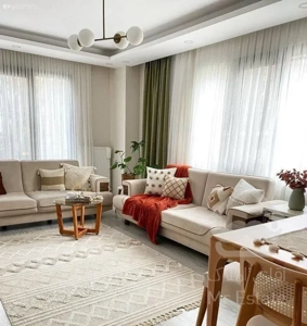 آپارتمان۸۲متری/تجهیز شده/جنوبی/وامدار/برجوادیه