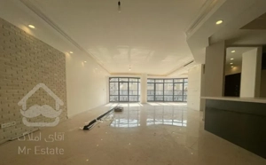 نیاوران گلسنگ ۲۱۰ متر ۲ پارکینگ مشاعات آبی