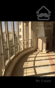 اپارتمان خیام غرق نور