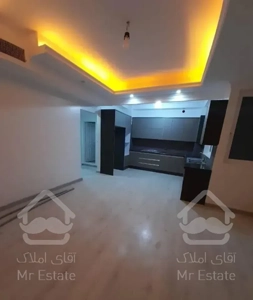 ۸۰  متر  خوش نقشه  فول امکانات  شهران شمالی