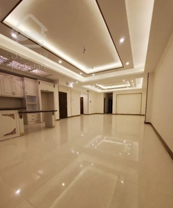 آپارتمان 138متر،3خواب،مستر،دو پارکینگ