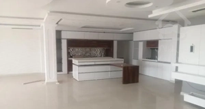 340 متر اعیان نشین ارم