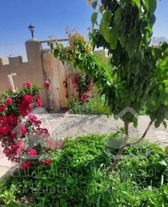 خونه باغی در بهاران فلاورجان