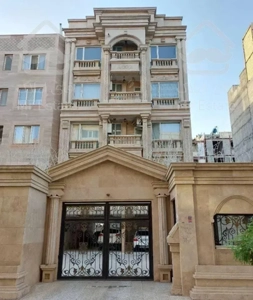 اپارتمان ۱۶۰متری سه خواب