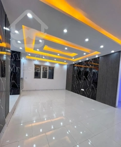 آپارتمان ۱۰۱ متری پذیرای بزرگ کلید نخورده