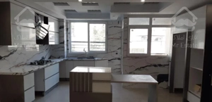 ۱۳۰ متر سه خوابه /کلید نخورده