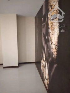 ٧٦  متر ، فول ديزاين ، نور گير، ورزى جنوبى