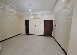 ۴۰متر طبقه دوم اسانسور انباری بریانک