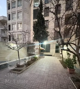 ۶۰ متر تک خواب / آسانسور / تاپ لوکیشن