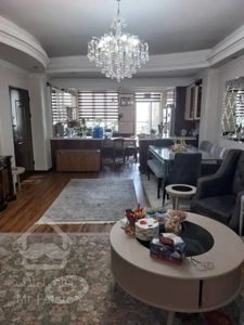 فروش واحد نور مستقیم  بدون ضعف مهندسی ساز