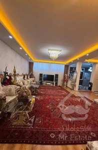 فروش آپارتمان ۱۳۳مترطبقه اول برخیابان علامه امینی