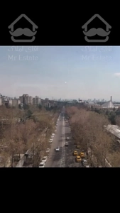 آ‌پارتمان ۱۹۵ متر ۳ خواب