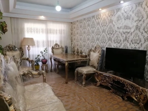 74 متر / دو خواب / فردوس شرق / رو به آفتاب