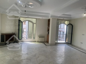 ١٠٥ متر دو خواب فرمانيه