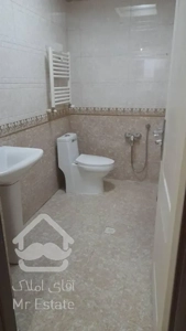 ٩٥ متر دو خواب نياوران