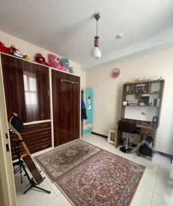 ۵۰متر/نوساز/سالن‌پرده‌خور/تک‌واحدی/مجیدیه