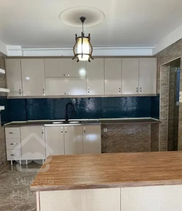 فروش واحد ۱۱۰ متری/خوش نقشه/فردوسی غربی