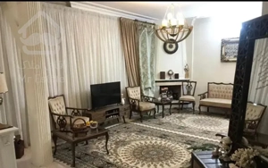 فروش ۸۵ متر تک‌واحدی ،طبقه اول  ، نزدیک مترو