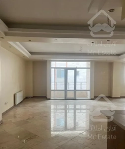 عمارتی فاخر در فرعی سرسبز نیاوران ۹۵ متر