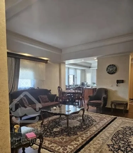 نیاوران ، ۲۴۸متر، ۲تراس قابل چیدمان، اصیل و باشکوه