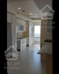 مروارید شهر . فول امکانات.۱۶۰متر . ویو کوهستان