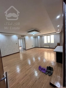 فروش واحد نور مستقیم رو به جنوب کم واحد مشاعات تمیز