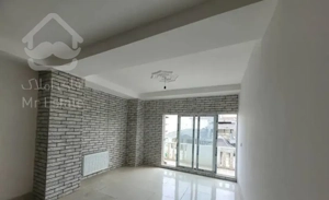 ۸۸ متر / دو خواب / کریم آباد /