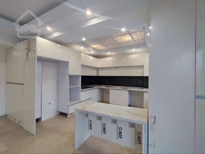 فروش واحد نور مشتقیم تاپ لوکیشن زیر قیمت