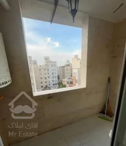 ۱۳۸ متر آپارتمان ۳ خواب تک واحدی اول اقبال زیر فی