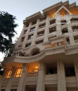 آپارتمان ۱۷۵متری/آجودانیه/۳ جهت نور فول