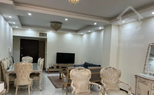 آپارتمان خیابان دانشگاه ۱۰۰ متری ۲خواب