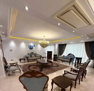 ۹۶متر در پونک ( سالن پرده خور )