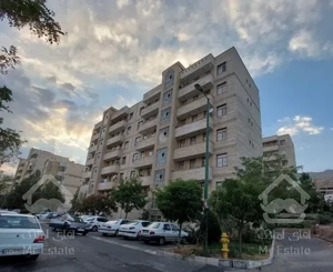 ۸۷ متر ۲ خوابه فول دریاچه