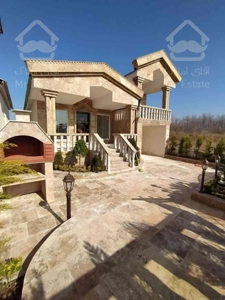 فروش ویلا ۲۳۰متری