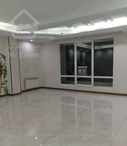 آپارتمان ۹۸ متری     فول امکانات    خوش نقشه