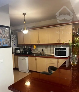 آپارتمان۱۰۰ متری/دوکله/مشتاق خیابان حمزه جنوبی