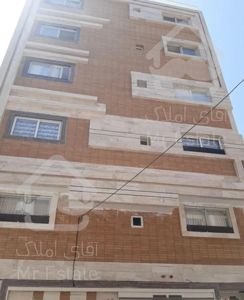 آپارتمان۱۳۰ متری،استاد شهریار جنوبی